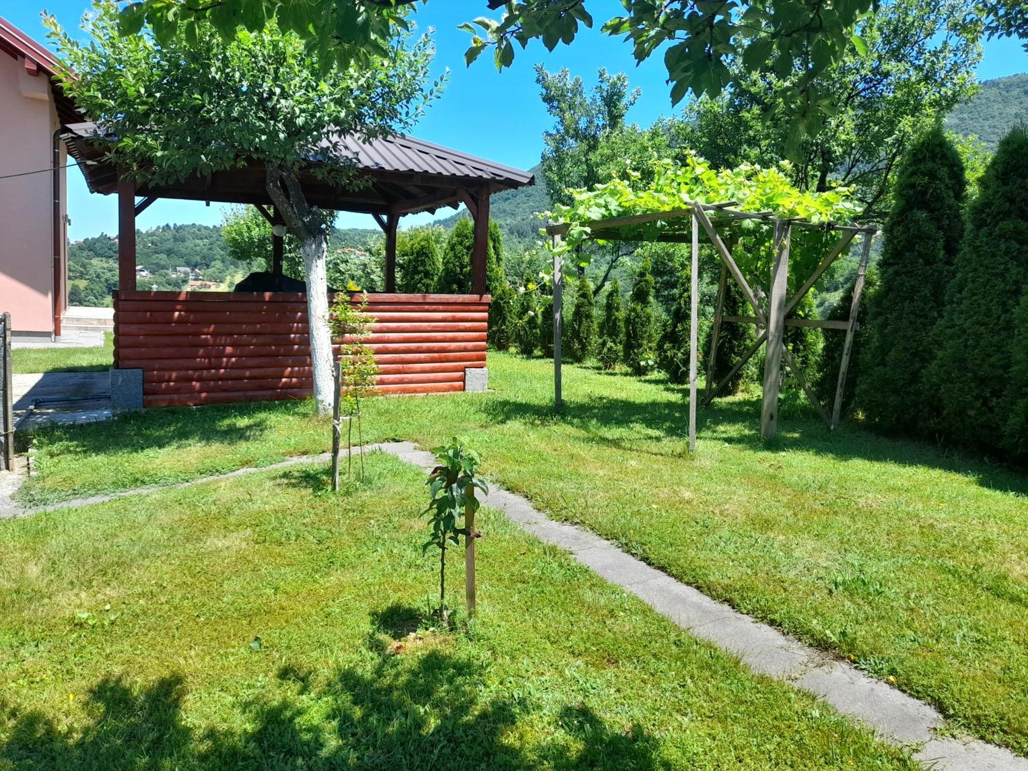 Villa Usivak For Green Quiet Holiday Near Sarajevo#Travellerawards2025 외부 사진